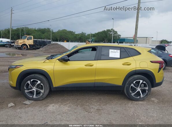 KL77LGE29RC103256 2024 CHEVROLET TRAX Yellow Widok wnętrza 360 stopni