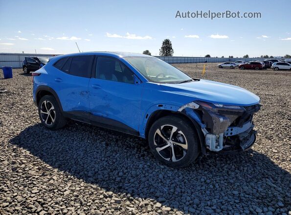 KL77LGE2XRC172294 2024 CHEVROLET TRAX Blue Delantero derecho