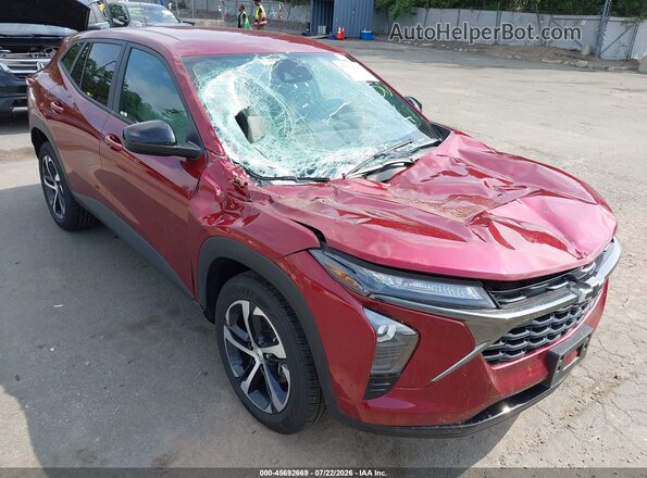 KL77LGEP0SC127155 2025 CHEVROLET TRAX Красный Вид спереди