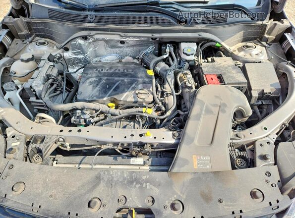 KL77LGEP4SC130561 2025 CHEVROLET TRAX Gray Vista del compartimento del motor