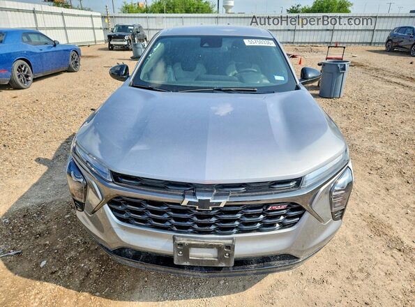 KL77LGEP4SC130561 2025 CHEVROLET TRAX Gray Vista frontal