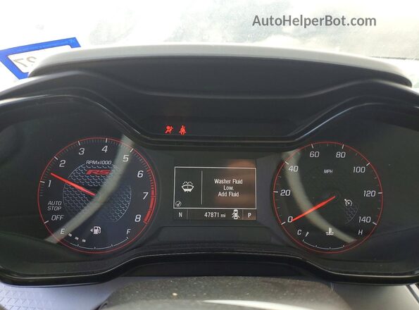 KL77LGEP8SC256647 2025 CHEVROLET TRAX Черный Вид щитка приборов
