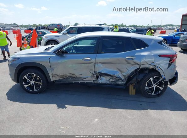 KL77LGEP8TC064971 2026 CHEVROLET TRAX Серебряный Панорамный вид салона 360°