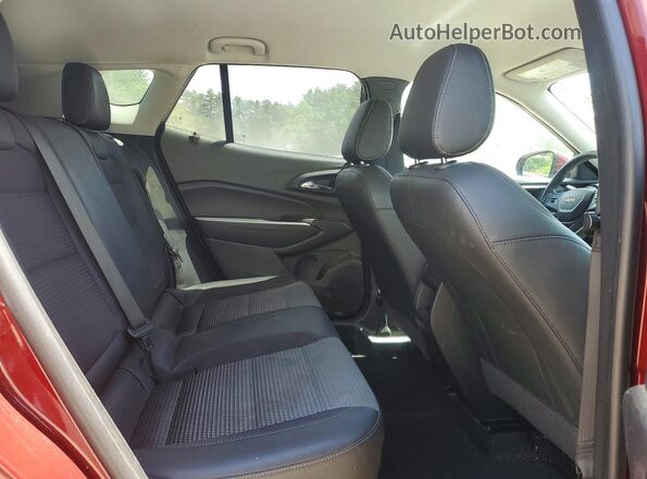 KL77LHE20RC011877 2024 CHEVROLET TRAX Red Widok wnętrza z tyłu