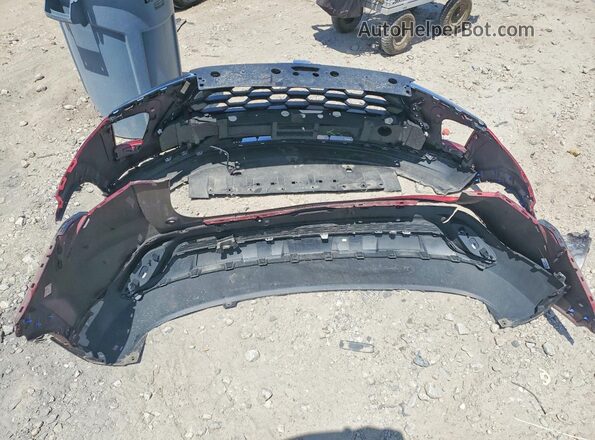 KL77LHE20RC011877 2024 CHEVROLET TRAX Red Widok naklejki z numerem VIN