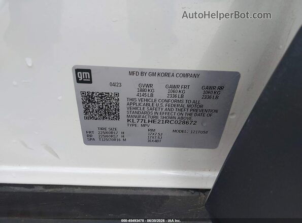 KL77LHE21RC028672 2024 CHEVROLET TRAX White ძრავის განყოფილების ხედი