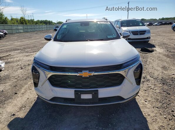 KL77LHE23RC040497 2024 CHEVROLET TRAX White Вид спереду