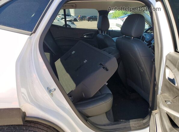 KL77LHE23RC040497 2024 CHEVROLET TRAX White Вид задньої частини салону