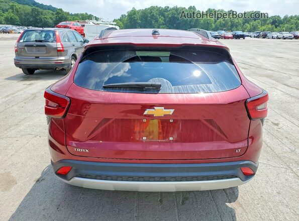 KL77LHE24RC242927 2024 CHEVROLET TRAX Red Հետևի տեսք