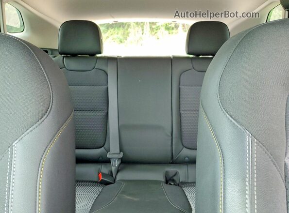 KL77LHE25RC026357 2024 CHEVROLET TRAX Серебряный Вид задних сидений