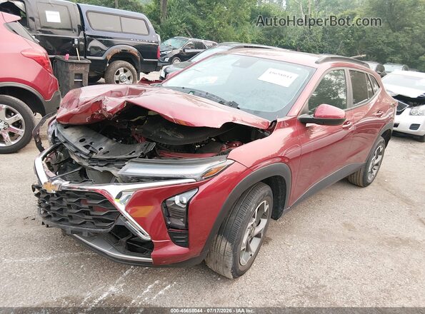 KL77LHE25RC053395 2024 CHEVROLET TRAX Красный Передняя левая четверть