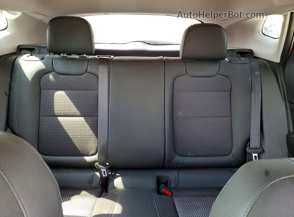 KL77LHE25RC159720 2024 CHEVROLET TRAX Красный Вид задних сидений