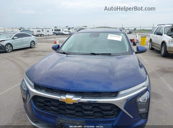 KL77LHE26RC036377 2024 CHEVROLET TRAX Blue Вид спереду