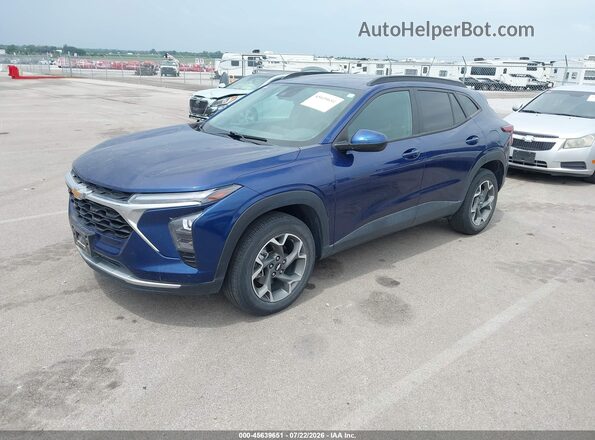 KL77LHE26RC036377 2024 CHEVROLET TRAX Blue Передня ліва чверть