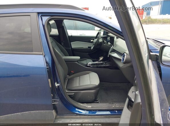 KL77LHE26RC036377 2024 CHEVROLET TRAX Blue Вид салону спереду
