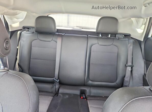KL77LHE26RC238927 2024 CHEVROLET TRAX White Vista de los asientos traseros