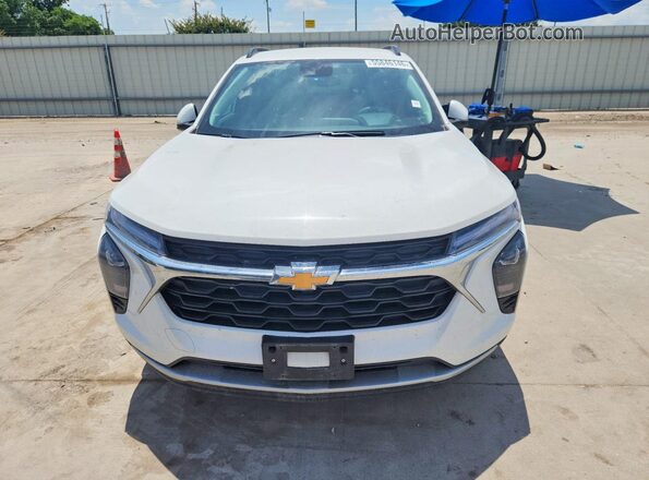 KL77LHE26RC238927 2024 CHEVROLET TRAX White Vista frontal