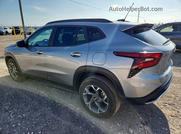 KL77LHE2XRC177758 2024 CHEVROLET TRAX Silver Tył lewy