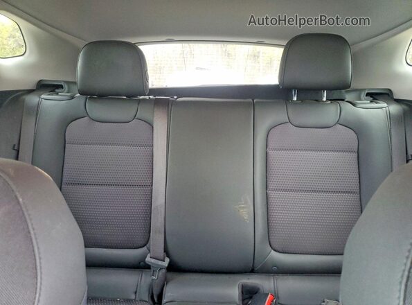 KL77LHE2XSC179192 2025 CHEVROLET TRAX Black Vista de los asientos traseros