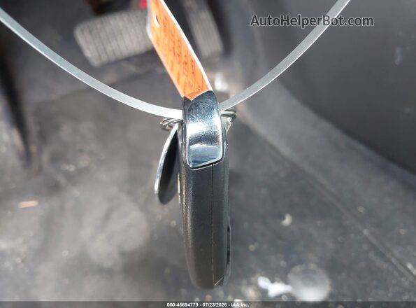 KL77LHEP0SC165247 2025 CHEVROLET TRAX Gray Dashboard view