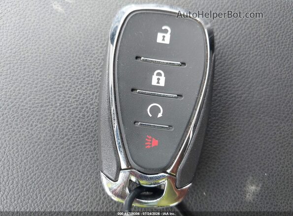 KL77LHEP0SC240853 2025 CHEVROLET TRAX Красный Вид панели приборов