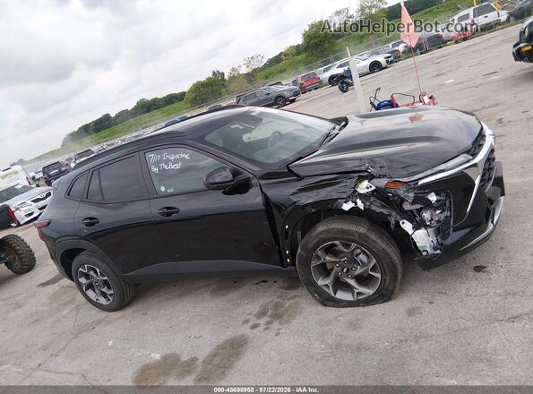 KL77LHEP0TC100724 2026 CHEVROLET TRAX Black Vista interior trasera