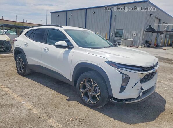 KL77LHEP1SC038376 2025 CHEVROLET TRAX White Передня права чверть