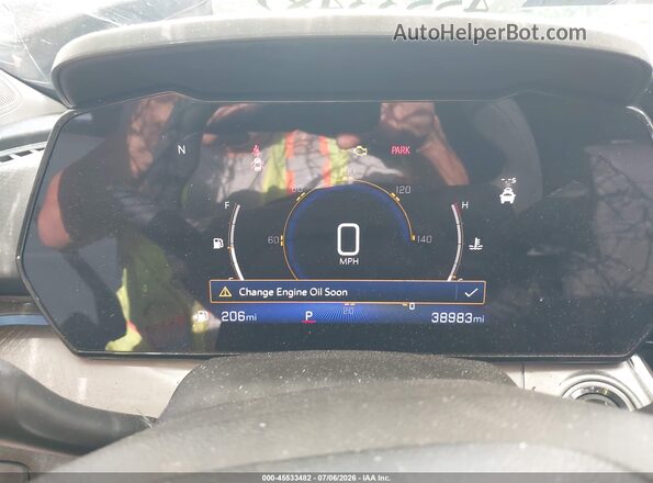 KL77LHEP1SC194076 2025 CHEVROLET TRAX Gray Vista de los asientos traseros