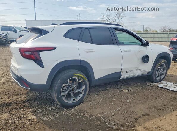 KL77LHEP1SC198211 2025 CHEVROLET TRAX White Trasero derecho