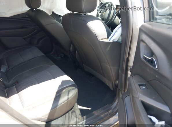 KL77LHEP1SC234284 2025 CHEVROLET TRAX Silver VIN կոդի պիտակի տեսք