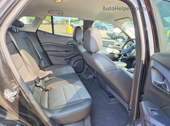 KL77LHEP1SC259024 2025 CHEVROLET TRAX Black Вид задньої частини салону