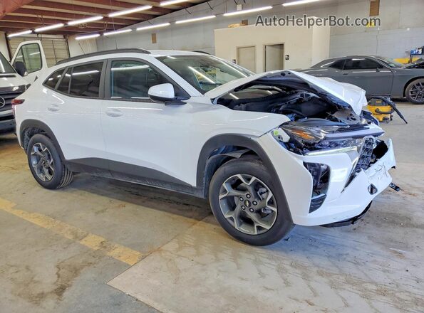 KL77LHEP1TC086798 2026 CHEVROLET TRAX White Delantero derecho