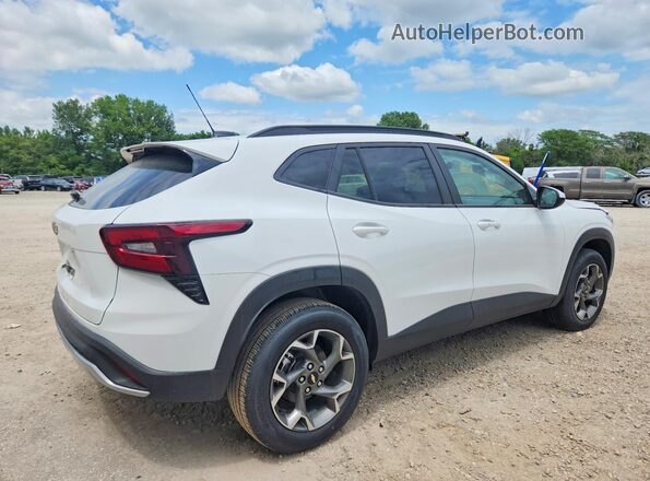 KL77LHEP1TC128516 2026 CHEVROLET TRAX Белый Задняя правая четверть