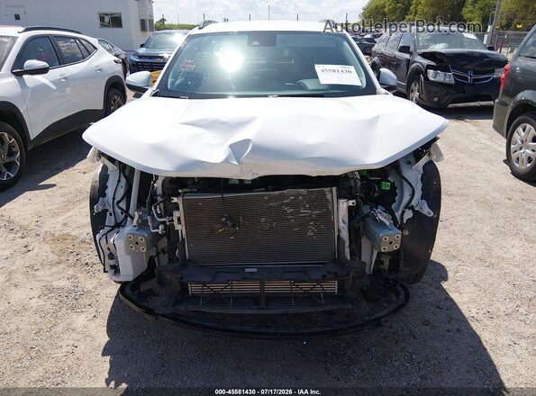 KL77LHEP2SC018508 2025 CHEVROLET TRAX Белый Вид спереди