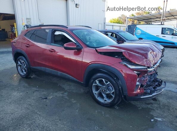 KL77LHEP2SC156663 2025 CHEVROLET TRAX Burgundy Front right