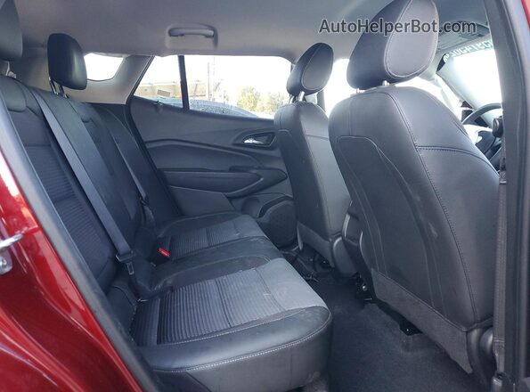 KL77LHEP2SC156663 2025 CHEVROLET TRAX Burgundy Rear seats view