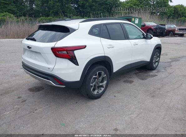 KL77LHEP2TC017926 2026 CHEVROLET TRAX Белый Задняя правая четверть