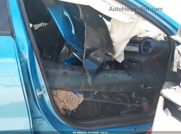 KL77LHEP3SC128015 2025 CHEVROLET TRAX Синий Вид салона спереди