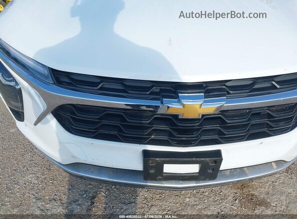 KL77LHEP3SC188568 2025 CHEVROLET TRAX White Դիմացի տեսք