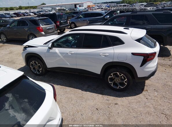 KL77LHEP3TC127948 2026 CHEVROLET TRAX White სალონის 360-გრადუსიანი ხედი