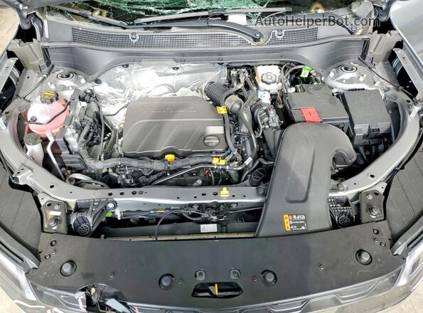 KL77LHEP3TC143096 2026 CHEVROLET TRAX Серебряный Вид задней части салона