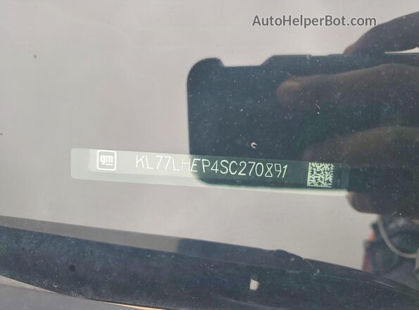 KL77LHEP4SC270891 2025 CHEVROLET TRAX Серебряный Вид наклейки с VIN-кодом