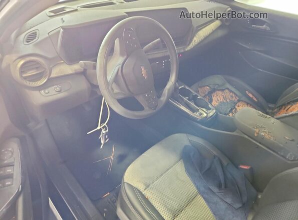 KL77LHEP4TC147934 2026 CHEVROLET TRAX Black Widok deski rozdzielczej