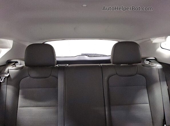 KL77LHEP5SC059036 2025 CHEVROLET TRAX Green Հետևի նստատեղերի տեսք