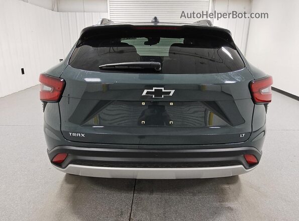 KL77LHEP5SC059036 2025 CHEVROLET TRAX Green 