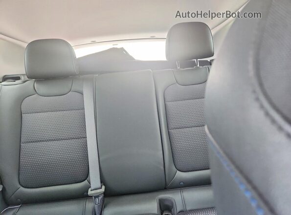 KL77LHEP5SC249063 2025 CHEVROLET TRAX Black Widok tylnych siedzeń