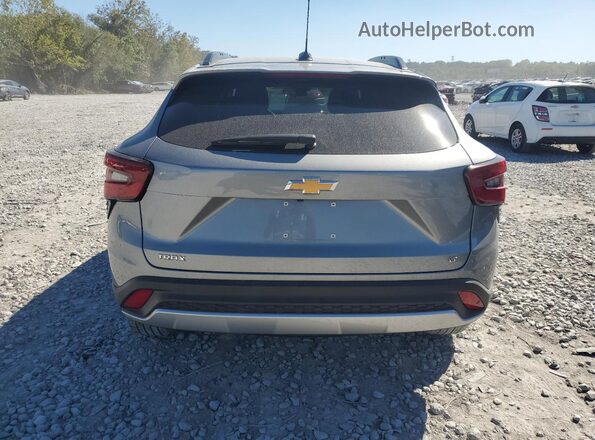 KL77LHEP5SC307849 2025 CHEVROLET TRAX Gray Rear view
