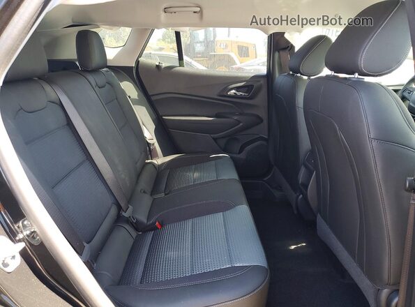 KL77LHEP5TC152754 2026 CHEVROLET TRAX Угольный Вид задней части салона