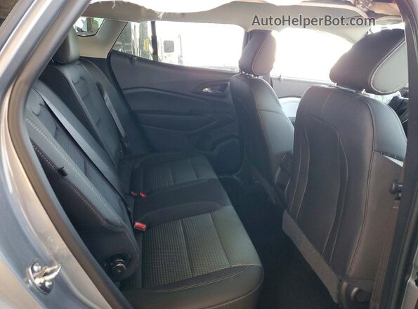 KL77LHEP5TC189500 2026 CHEVROLET TRAX Gray Widok tylnych siedzeń