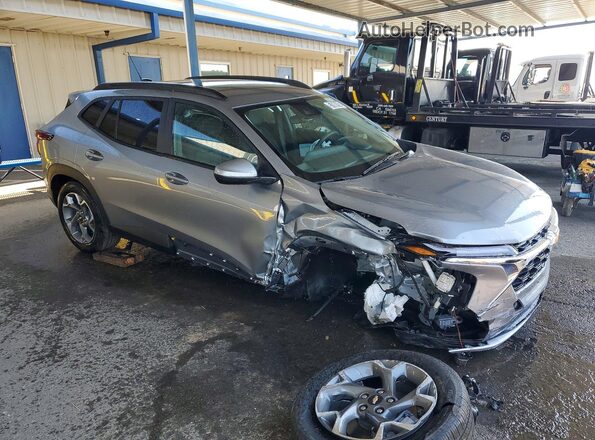 KL77LHEP5TC189500 2026 CHEVROLET TRAX Gray Przód prawy